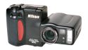 Nikon CoolPix 950 - Markteinführung 1999 - Die beliebteste kleine Reisekamera - passt in jede Hemdtasche