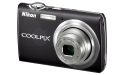 Nikon Coolpix S220 - Markteinführung Februar 2009 - Die flache 10 Megapixel Nikon S220 wurde 2010 zur meistverkauten Digitalkamera gewählt