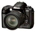 Nikon D100 (DSLR) - Markteinführung Juli 2002 - Die D100 des japanischen Herstellers Nikon war einem mit 6-Megapixel-Bildsensor im DX-Format das erste digitale Spiegelreflexkamera Modell der günstigeren 100er Serie. Nachfolgemodelle sind Nikon D200 (2005), D300 (2007), D300s (2009).